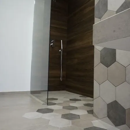 Casa Gise Daire Aci Castello