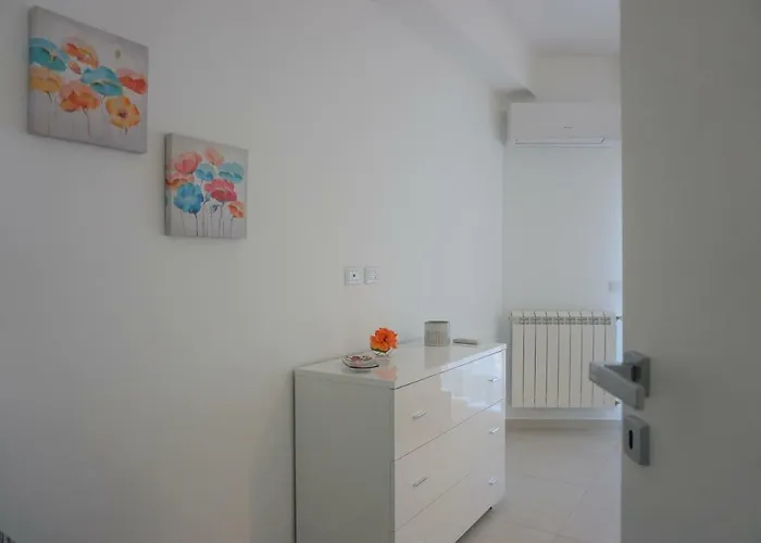 דירה Casa Gise אצ'י קסטלו